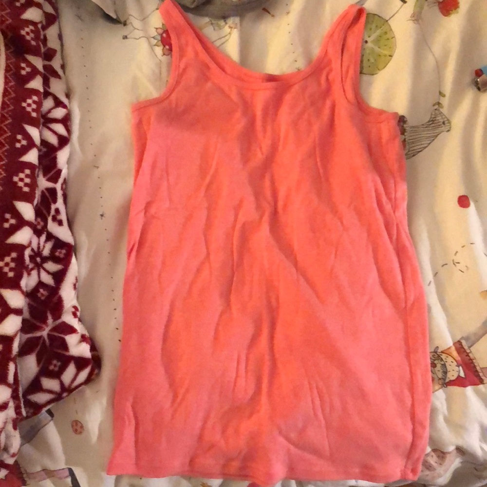 Salmon tank top